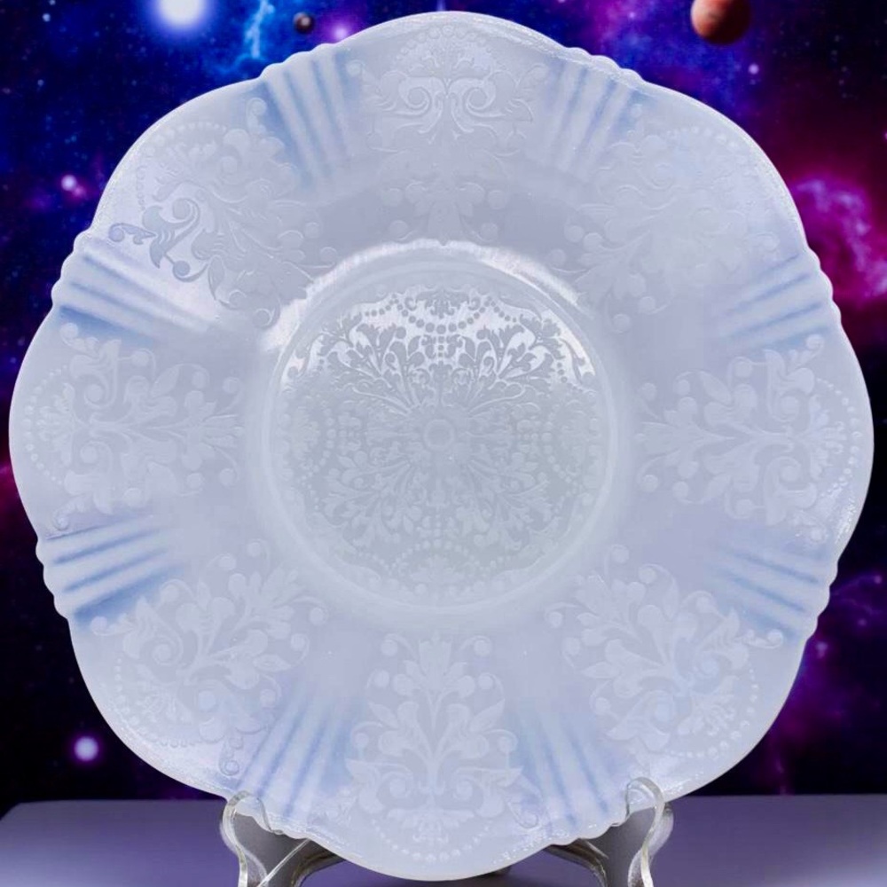 Vintage MacBeth-Evans Monax Glass Plate